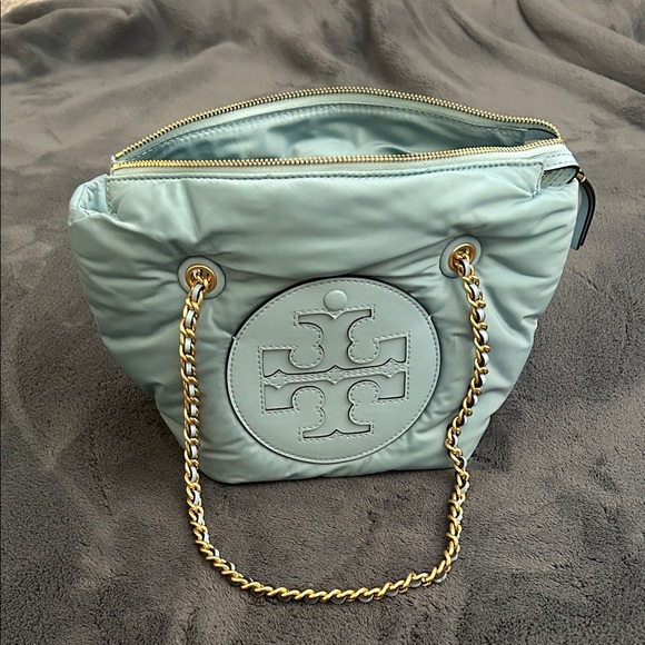 Tory Burch Light Green Shoulder Bag with Gold Chain - Picture 5 of 7